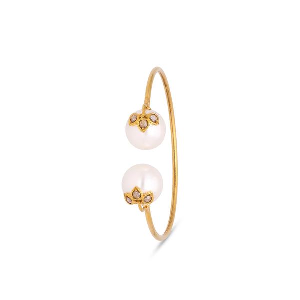Classic 3-Petal rosecut diamond and pearl bangle
